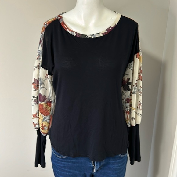 Anthropologie Tiny Raye Balloon Sleeve Mixed Media Blouse Black Size Small - Picture 5 of 16